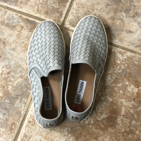 Steve Madden slip-on sneakers - Picture 2 of 4